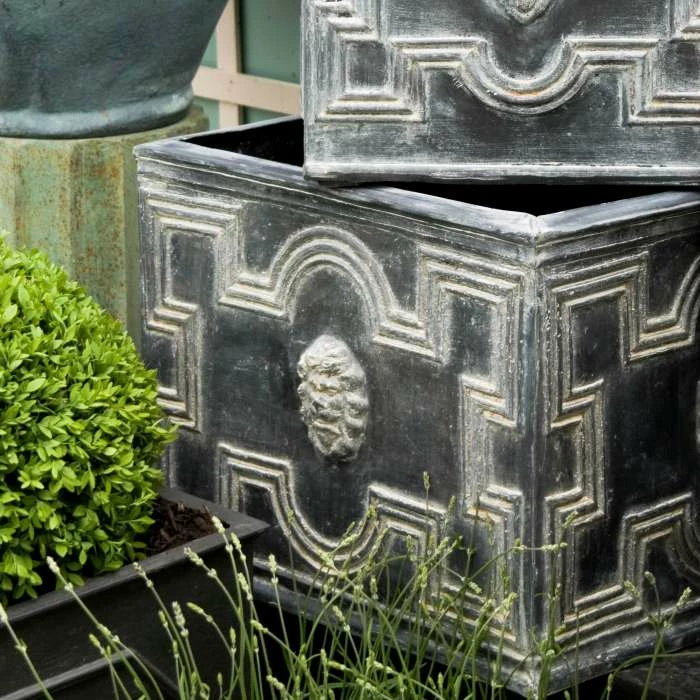 Elizabeth 1V Square Planter H41cm 2 Elizabeth 1V Square Planter H41cm - Image 2