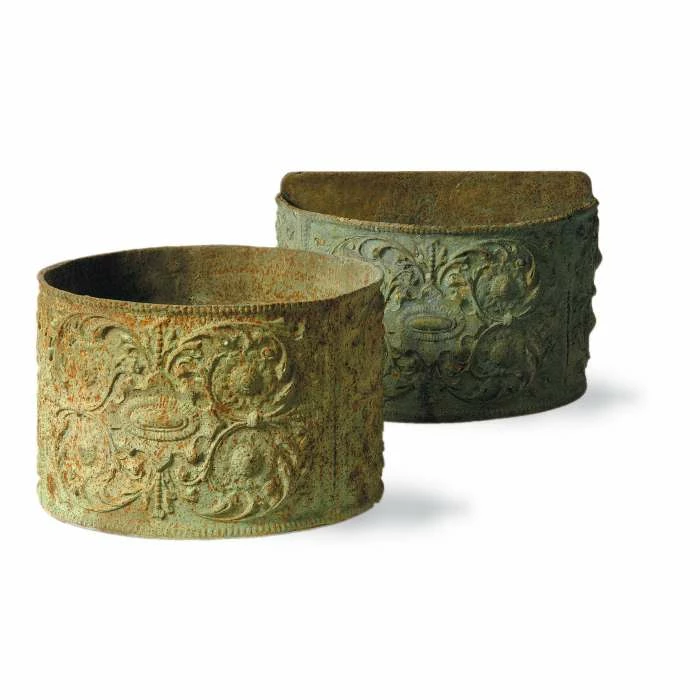 Tonbridge Antique Rust Effect Pot - H22cm x D32cm 1 Tonbridge Antique Rust Effect Pot - H22cm x D32cm