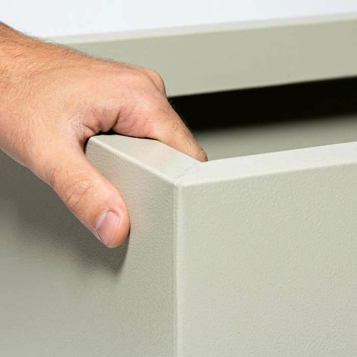 75cm Trough Zinc Ivory Textured Dipped Galvanised Planter 2 75cm Trough Zinc Ivory Textured Dipped Galvanised Planter - Image 2