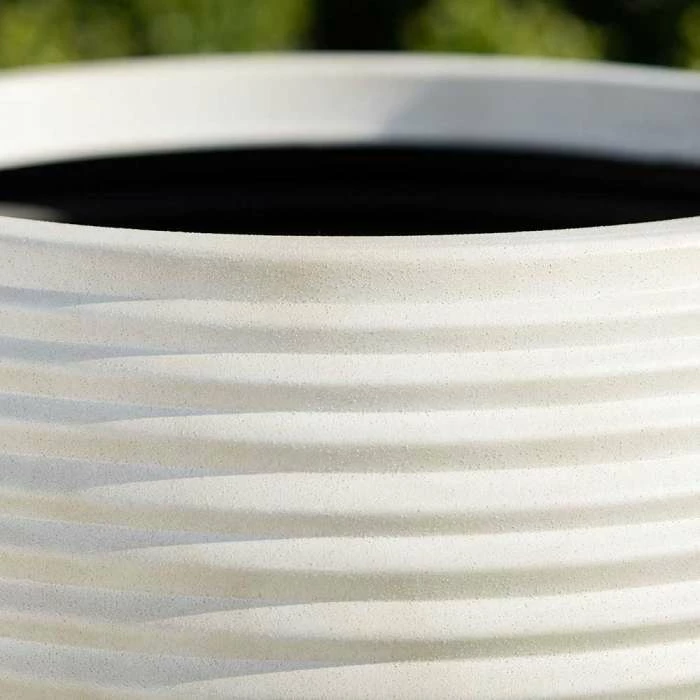 41cm Round Planter Pot in Beige 4 41cm Round Planter Pot in Beige - Image 4