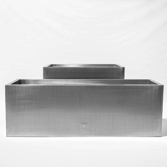 75cm Zinc Galvanised Silver Trough 4 75cm Zinc Galvanised Silver Trough - Image 4